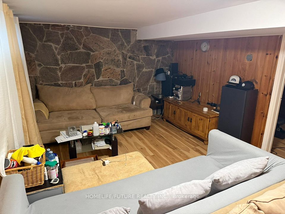 Detached at 28 Raylawn Crescent Bsmt, Halton Hills, ON L7G 4M7, Halton Hills