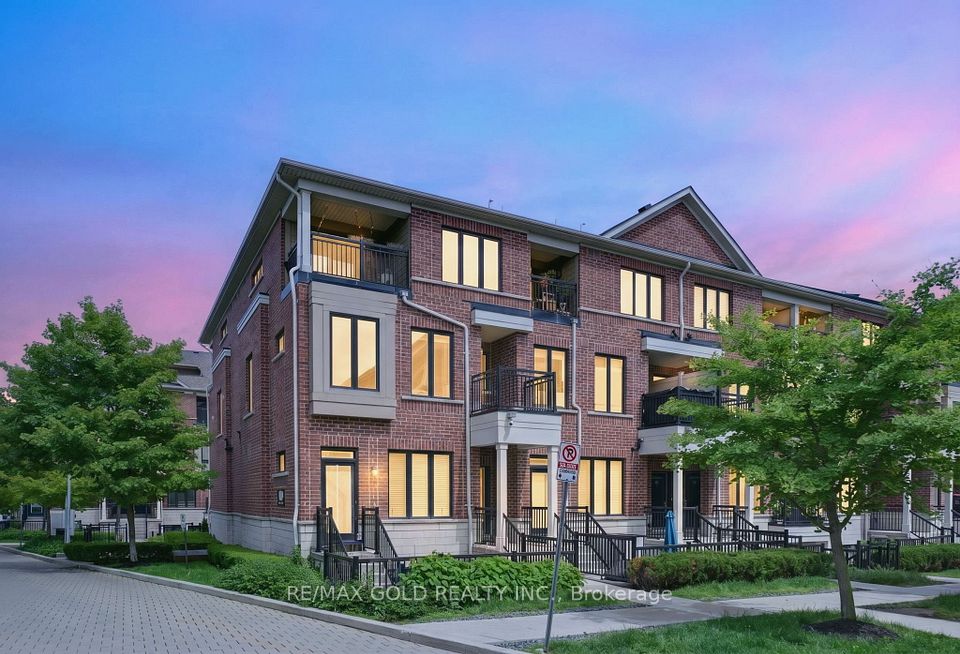 30 Carnation Avenue 92, Toronto, ON M8V 0B8 at 30 Carnation Avenue 92, Toronto, ON M8V 0B8, Toronto W06, ON, M8V 0B8