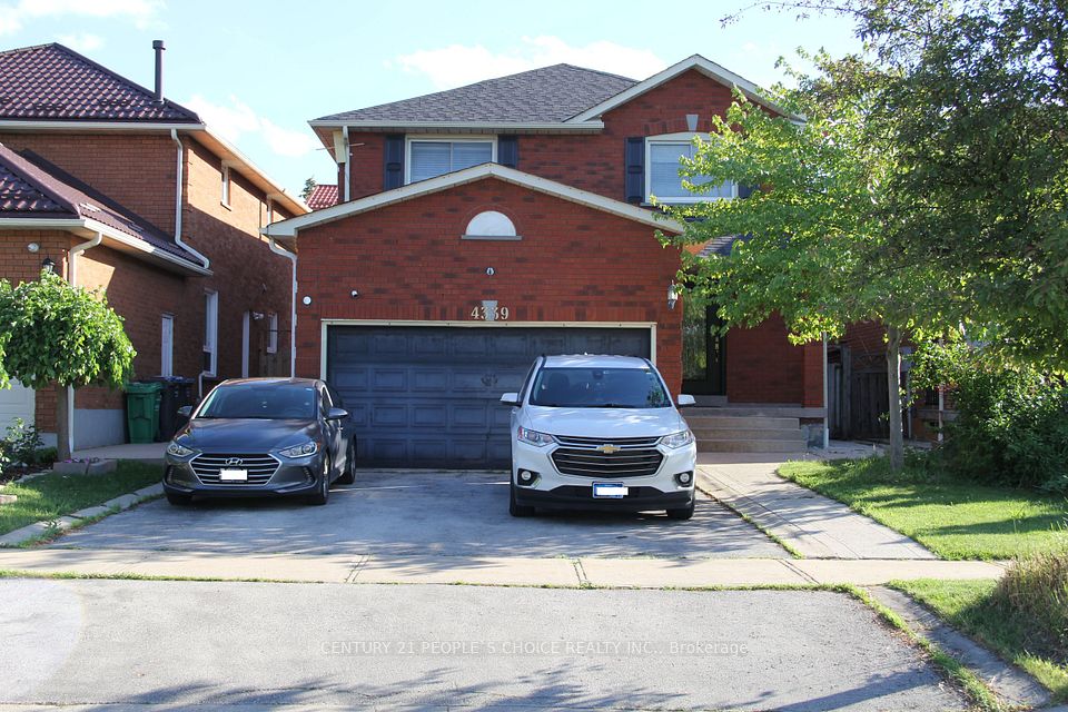 4339 Radisson Crescent, Mississauga, ON L5M 4C2 at 4339 Radisson Crescent, Mississauga, ON L5M 4C2, Mississauga, ON, L5M 4C2