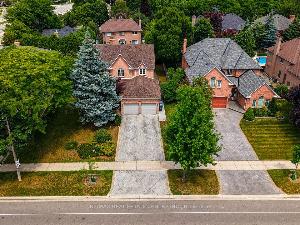 4623 Hewicks Lane, Mississauga, ON L5M 3L8 at 4623 Hewicks Lane, Mississauga, ON L5M 3L8, Mississauga, ON, L5M 3L8