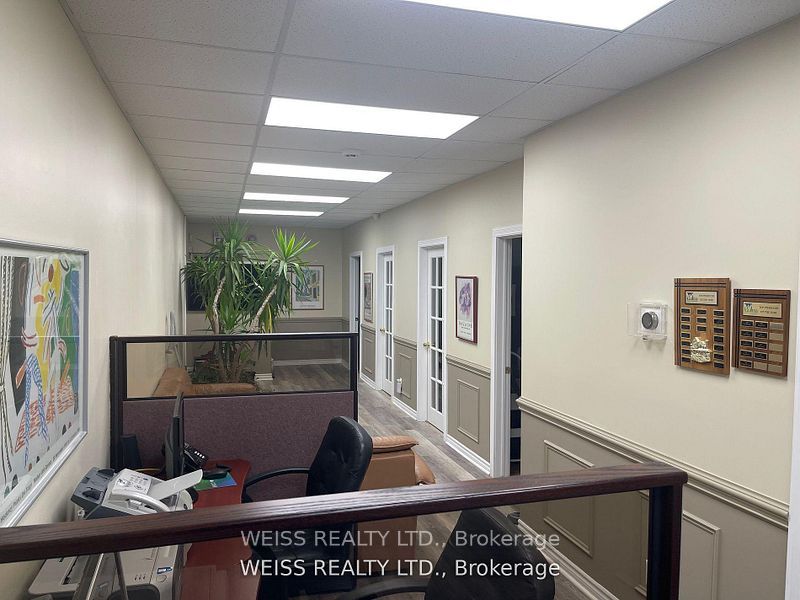 332 Marlee Avenue, Toronto W04, ON M6B 3H8
