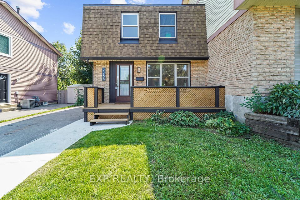 2258 Manchester Drive, Burlington, ON L7P 3W2 at 2258 Manchester Drive, Burlington, ON L7P 3W2, Burlington, ON, L7P 3W2