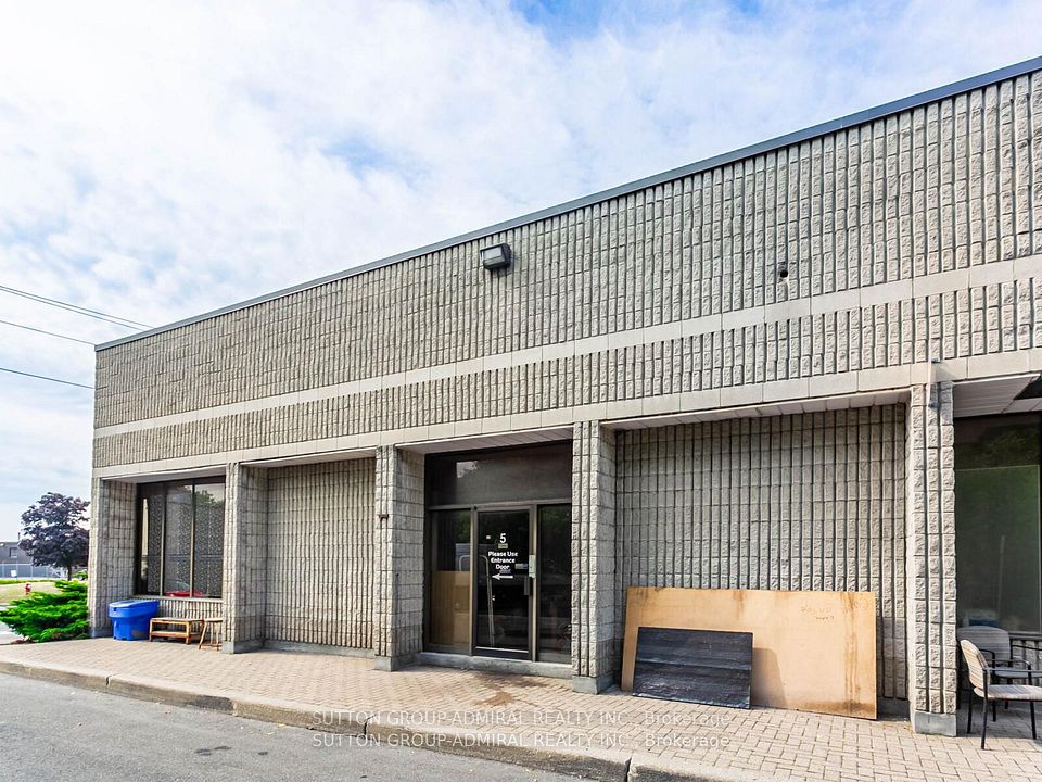 1605 SEDLESCOMB Drive 5, Mississauga, ON L4X 1M4