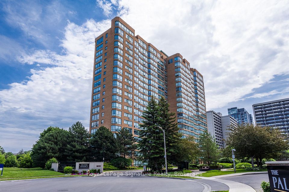 Condo Apartment at 1276 Maple Crossing Boulevard 1407, Burlington, ON L7S 2J9, Burlington
