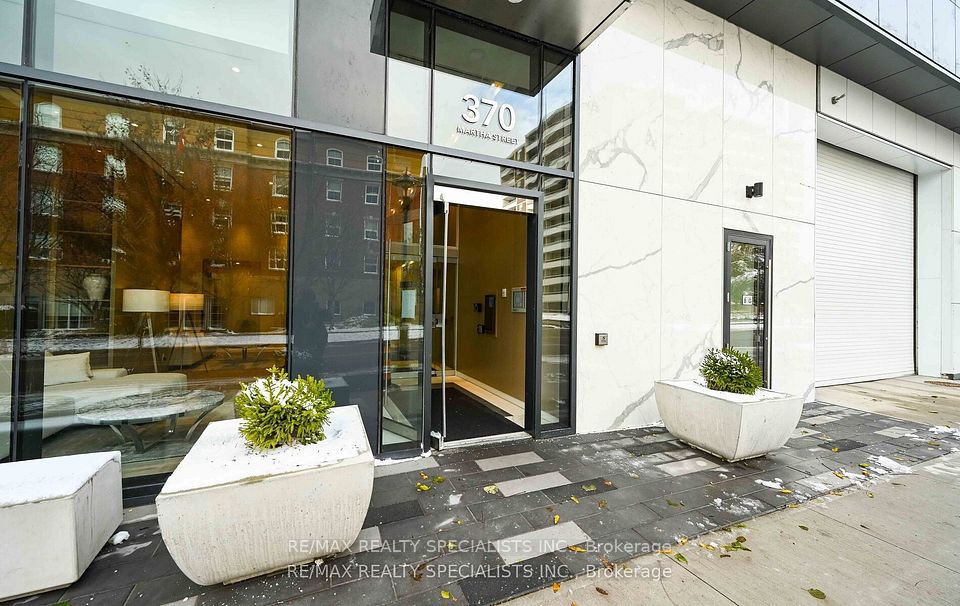 Condo Apartment at 370 MARTHA Street 507, Burlington, ON L6R 0G9, Burlington