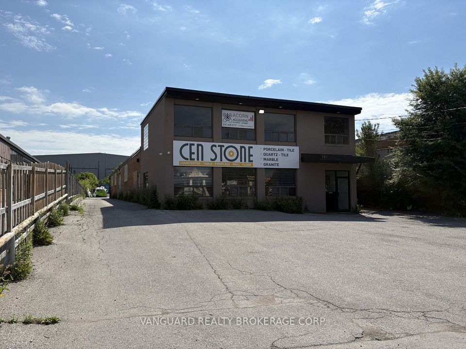 101 Rivalda Road, Toronto W05, ON M9M 2M6