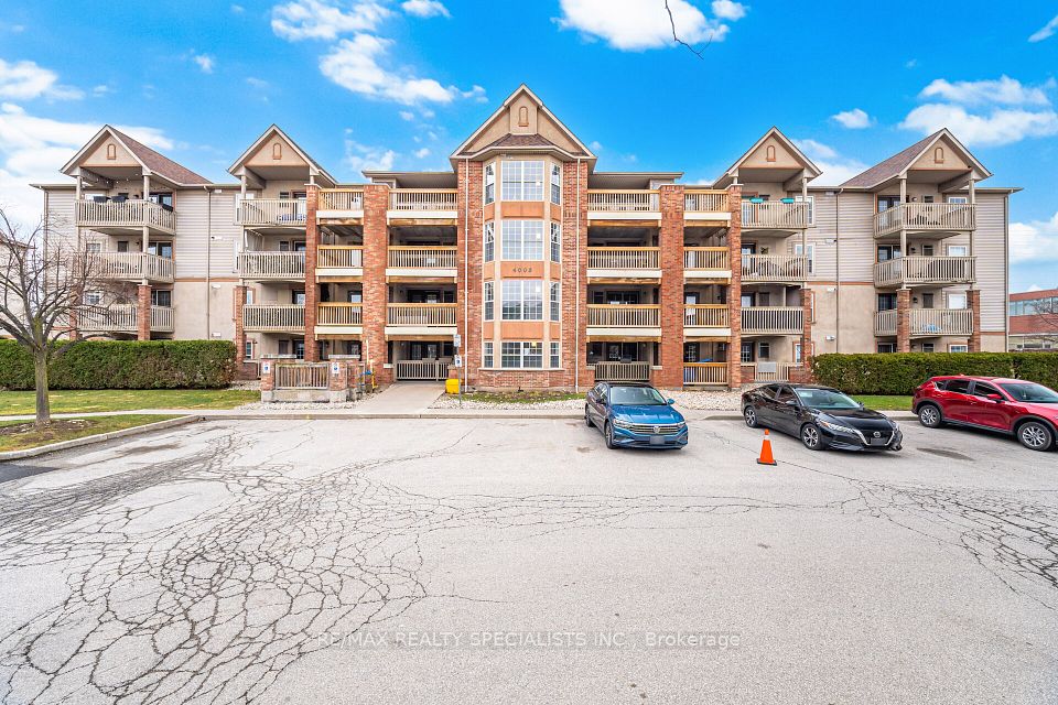 Condo Apartment at 4003 Kilmer Drive 305, Burlington, ON L7M 4M1, Burlington