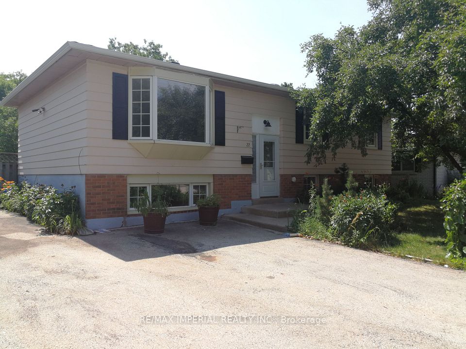 Detached at 22 Miller Road, Oakville, ON L6H 1J6, Oakville