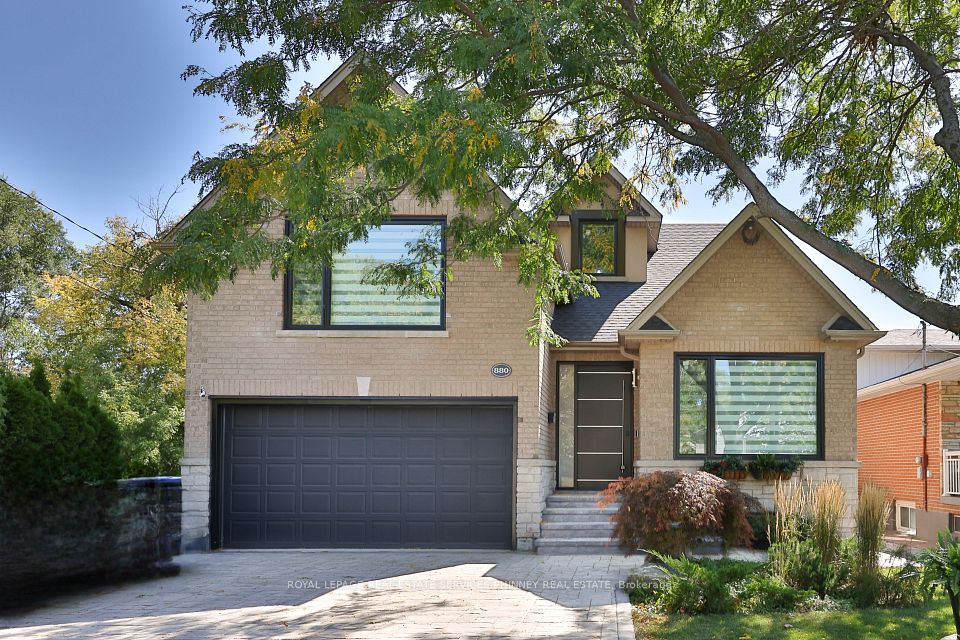 880 6th Street, Mississauga, ON L5E 1N6 at 880 6th Street, Mississauga, ON L5E 1N6, Mississauga, ON, L5E 1N6