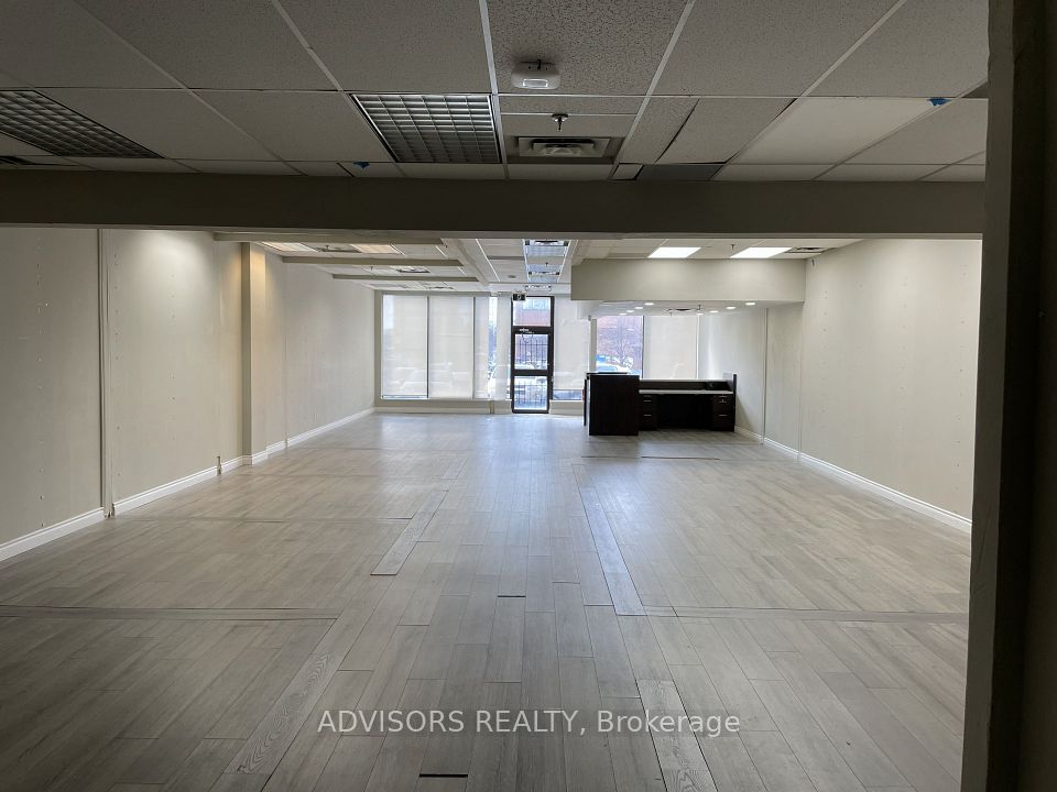 1170 Burnhamthorpe Road W 24, Mississauga, ON L5C 4E6