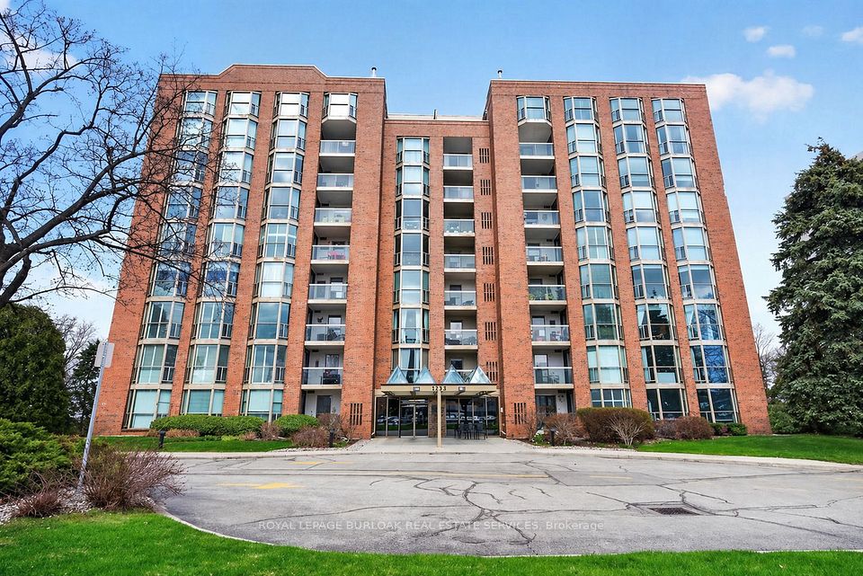 Condo Apartment at 1225 North Shore Boulevard E 710, Burlington, ON L7S 1Z6, Burlington