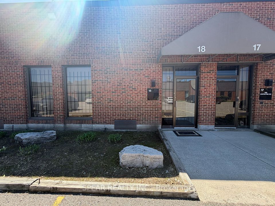 83 Galaxy Boulevard 18, Toronto W10, ON M9W 5X6
