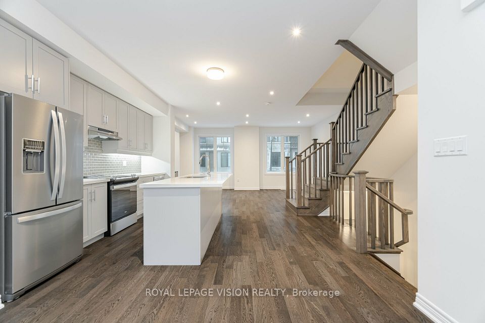 Att/Row/Townhouse at 60 Folcroft Street, Brampton, ON L6Y 6L3, Brampton