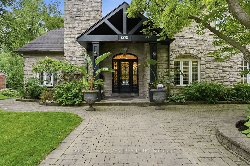 1320 Woodland Avenue, Mississauga, ON L5G 2X9 at 1320 Woodland Avenue, Mississauga, ON L5G 2X9, Mississauga, ON, L5G 2X9