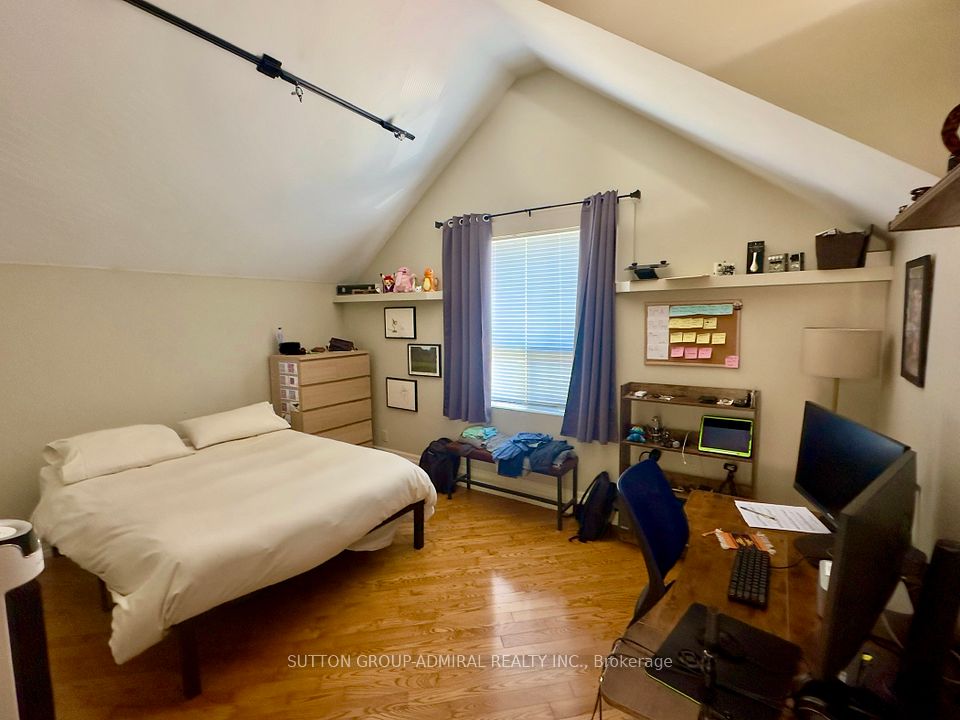 Att/Row/Townhouse at 136 springhurst Avenue 8, Toronto W01, ON M6K 1C1, Toronto W01