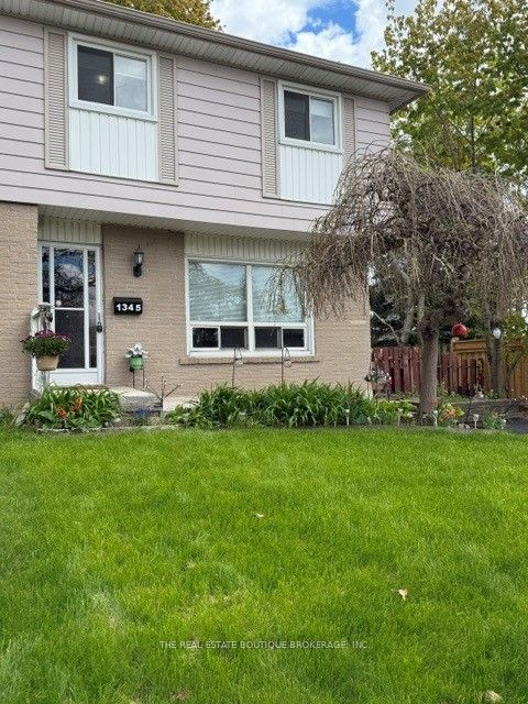 Semi-Detached  at 1345 Colonsay Drive E, Burlington, ON L7P 2T6, Burlington