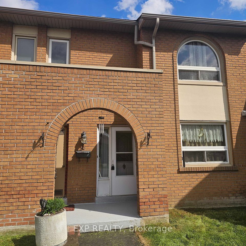 1180 Mississauga Valley Boulevard 4, Mississauga, ON L5A 3M9 at 1180 Mississauga Valley Boulevard 4, Mississauga, ON L5A 3M9, Mississauga, ON, L5A 3M9