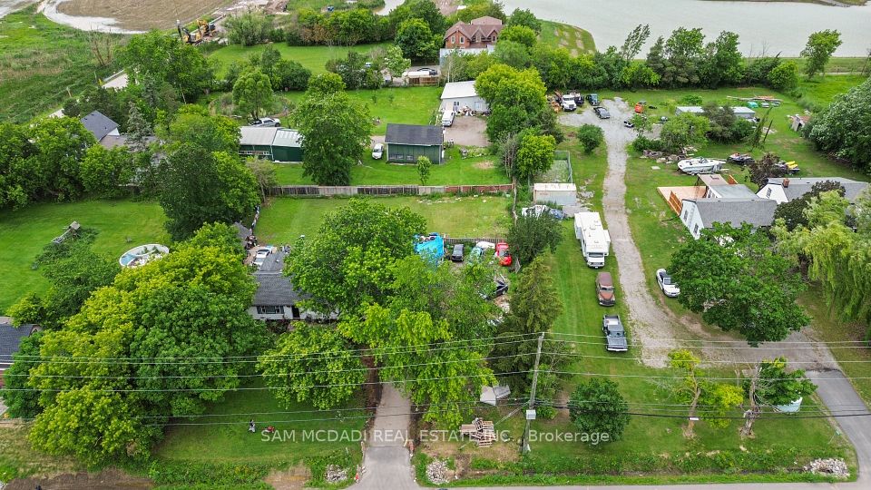 Detached at 10043 Britannia Road, Milton, ON L9T 7G5, Milton