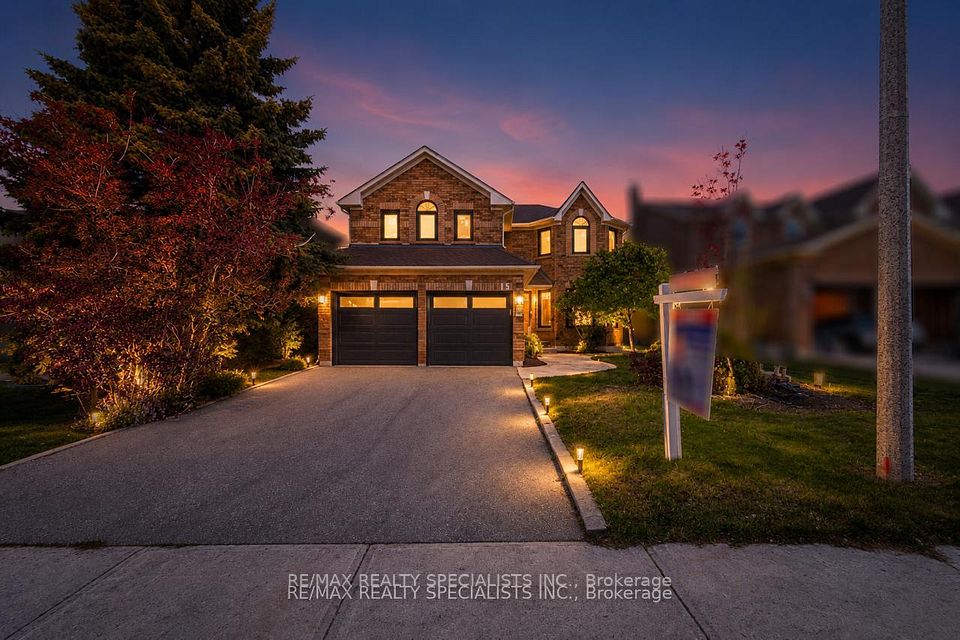 15 Eagleridge Drive, Brampton, ON L6R 1G6 at 15 Eagleridge Drive, Brampton, ON L6R 1G6, Brampton, ON, L6R 1G6