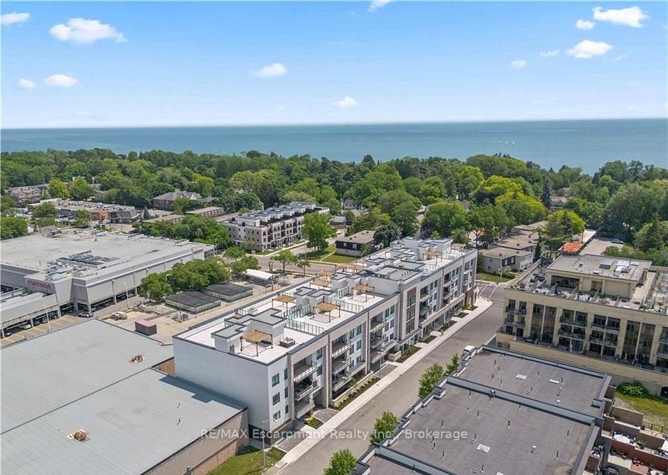 Condo Apartment at 123 Maurice Drive 303, Oakville, ON L6K 2W6, Oakville