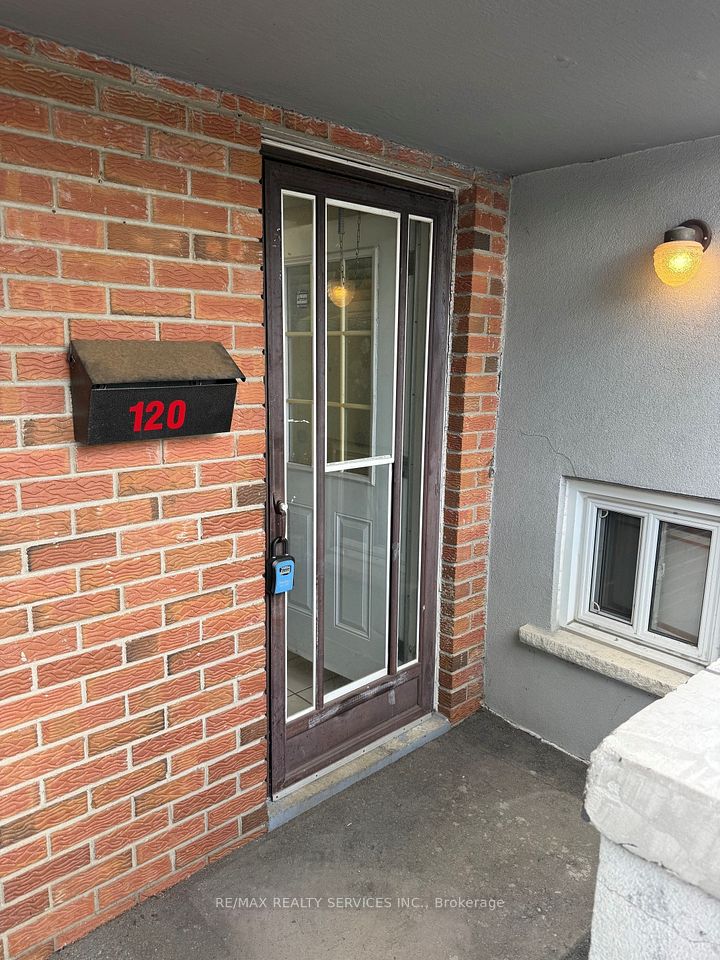Semi-Detached  at 120 Abell Drive (Basement), Brampton, ON L6V 2Z8, Brampton