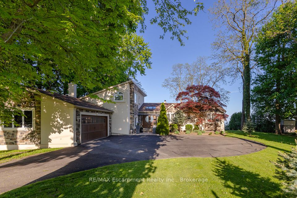 3346 Lakeshore Road W, Oakville, ON L6L 6S6 at 3346 Lakeshore Road W, Oakville, ON L6L 6S6, Oakville, ON, L6L 6S6