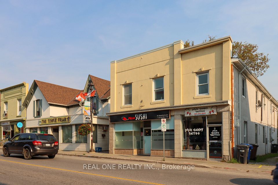Upper Level at 10 Mill Street E Apartment B, Halton Hills, ON L7J 1G9, Halton Hills