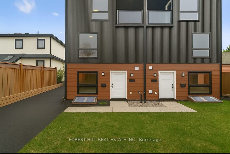 Att/Row/Townhouse at 12 SMALLWOOD Drive B, Toronto W05, ON M3M 1T8, Toronto W05