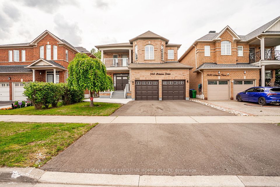 3435 Artesian Drive, Mississauga, ON L5M 7K3 at 3435 Artesian Drive, Mississauga, ON L5M 7K3, Mississauga, ON, L5M 7K3