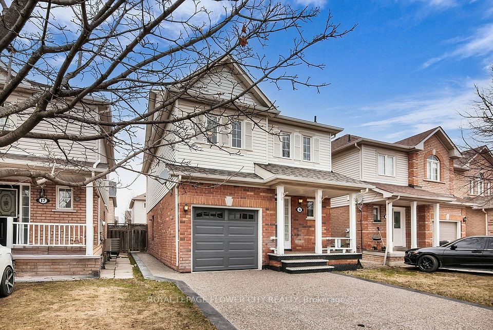 Detached at 15 Ridgemore Crescent, Brampton, ON L7A 2L6, Brampton