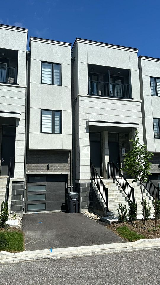 Att/Row/Townhouse at 4 Heathrow Lane, Caledon, ON L7E 4M4, Caledon