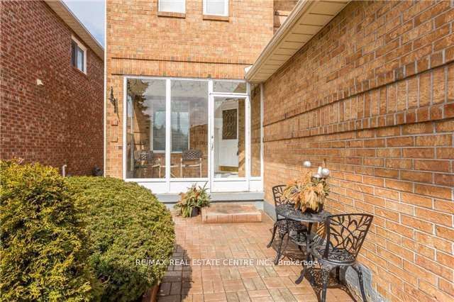 Detached at 22 Matterdale Avenue BSMT, Brampton, ON L6Y 4J6, Brampton