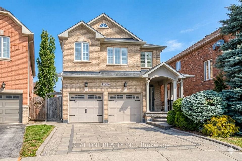 2511 Felhaber Crescent, Oakville, ON L6H 7R8 at 2511 Felhaber Crescent, Oakville, ON L6H 7R8, Oakville, ON, L6H 7R8
