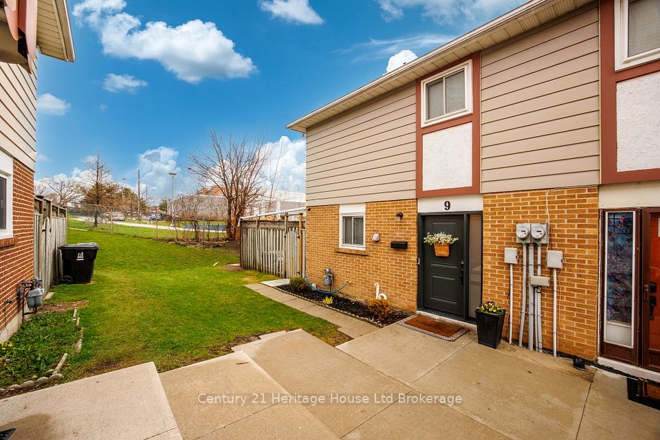 9 San Vito Way, Toronto, ON M3L 2G7 at 9 San Vito Way, Toronto, ON M3L 2G7, Toronto W05, ON, M3L 2G7