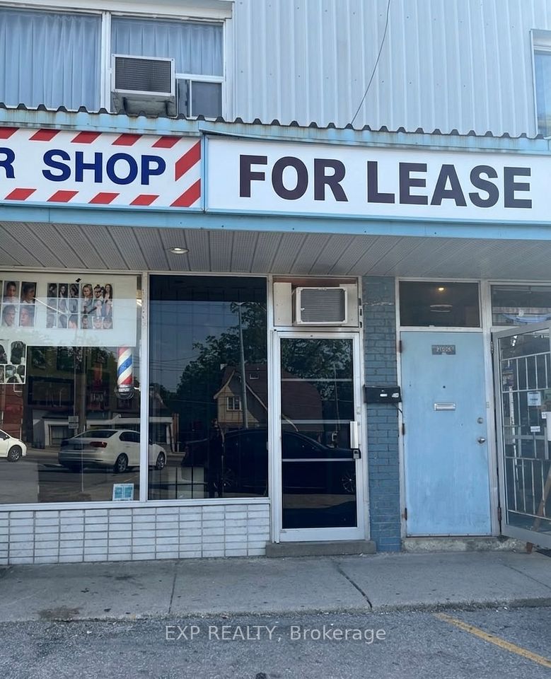 2157 G Weston Road, Toronto, ON M9M 1X8
