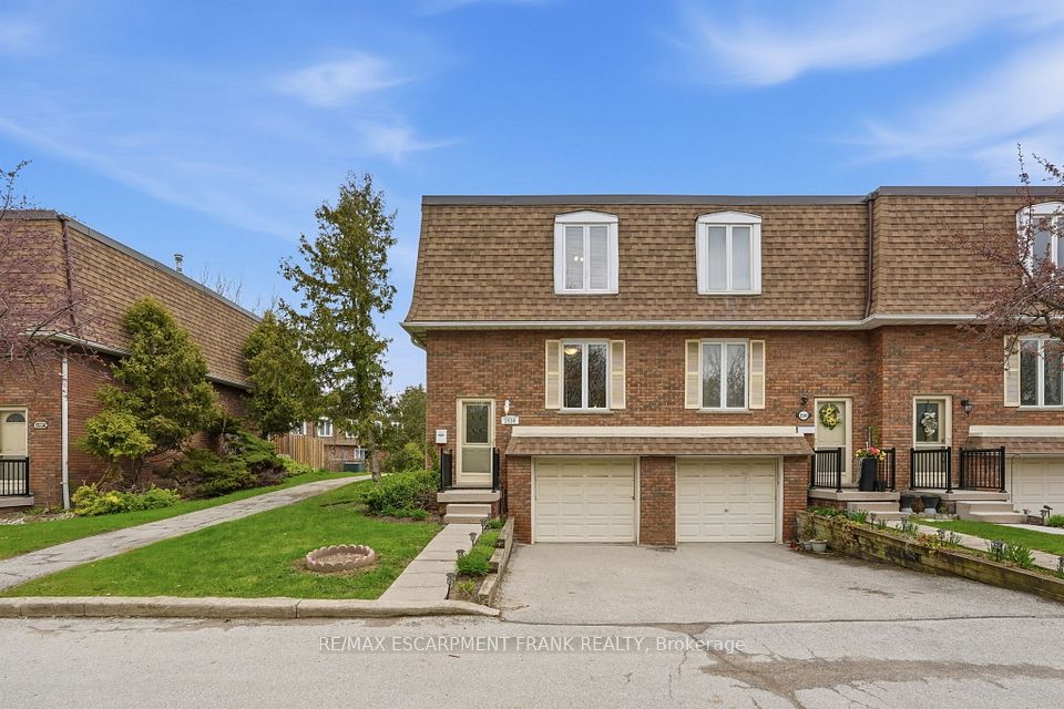 1538 Westminster Place, Burlington, ON L7P 2B5 at 1538 Westminster Place, Burlington, ON L7P 2B5, Burlington, ON, L7P 2B5