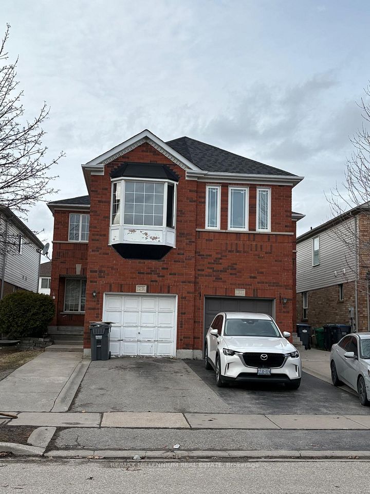 Semi-Detached  at 29 Needlewood Avenue, Brampton, ON L6R 2N3, Brampton