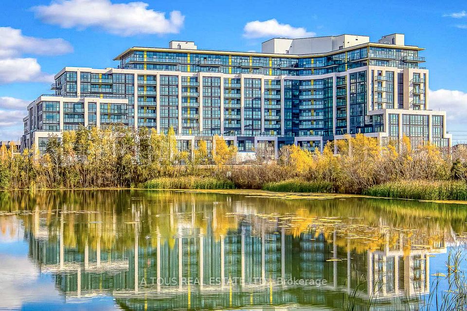 Condo Apartment at 405 Dundas St Street W 311, Oakville, ON L6M 5P9, Oakville