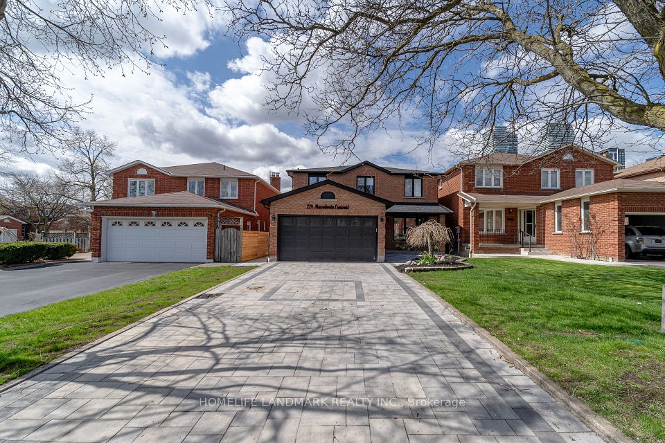 Detached at 224 Macedonia Crescent, Mississauga, ON L5B 3R8, Mississauga