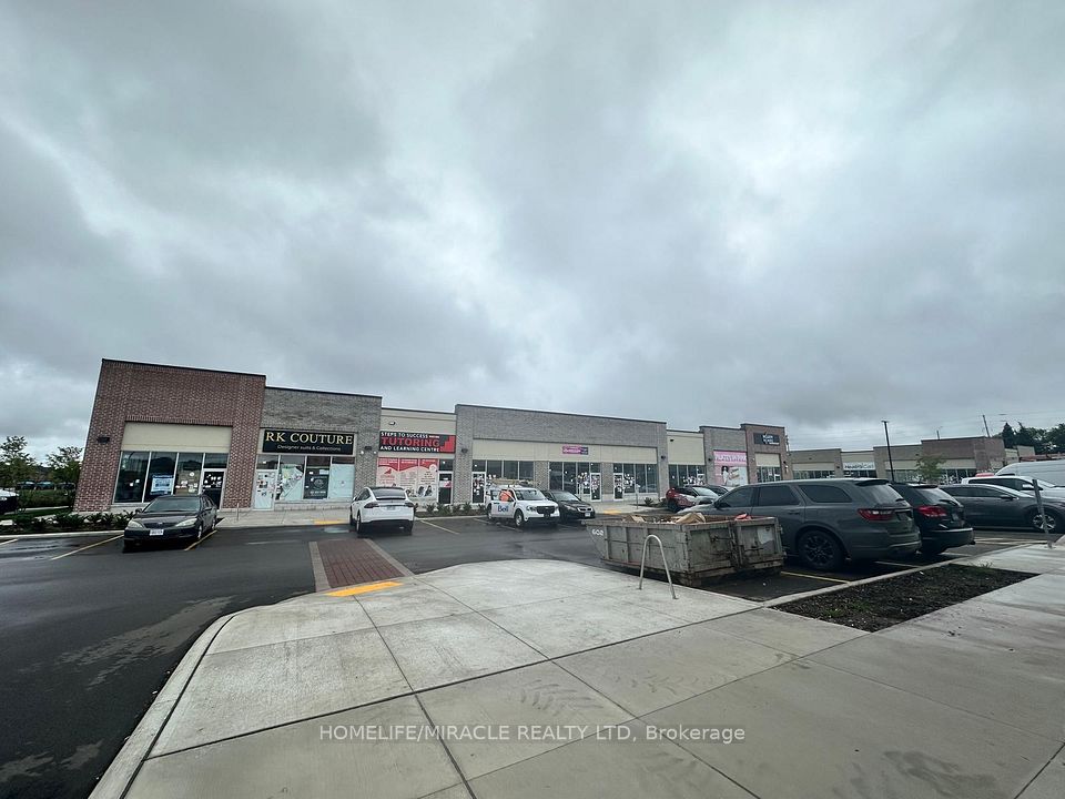 6161 Mayfield Road 104, Brampton, ON L6P 4R9