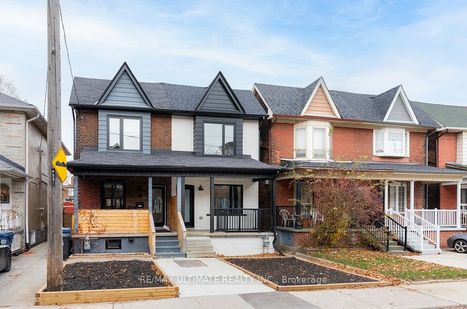Att/Row/Townhouse at 46 Rutland Street Lower, Toronto W03, ON M6M 1G1, Toronto W03
