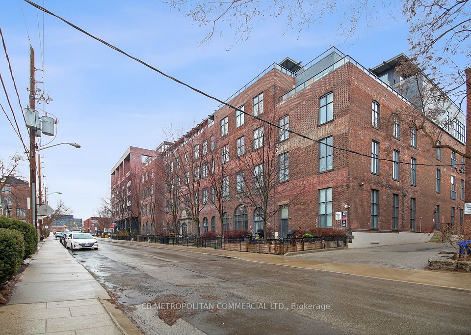363 Sorauren Avenue 405, Toronto, ON M6R 3C2 at 363 Sorauren Avenue 405, Toronto, ON M6R 3C2, Toronto W01, ON, M6R 3C2