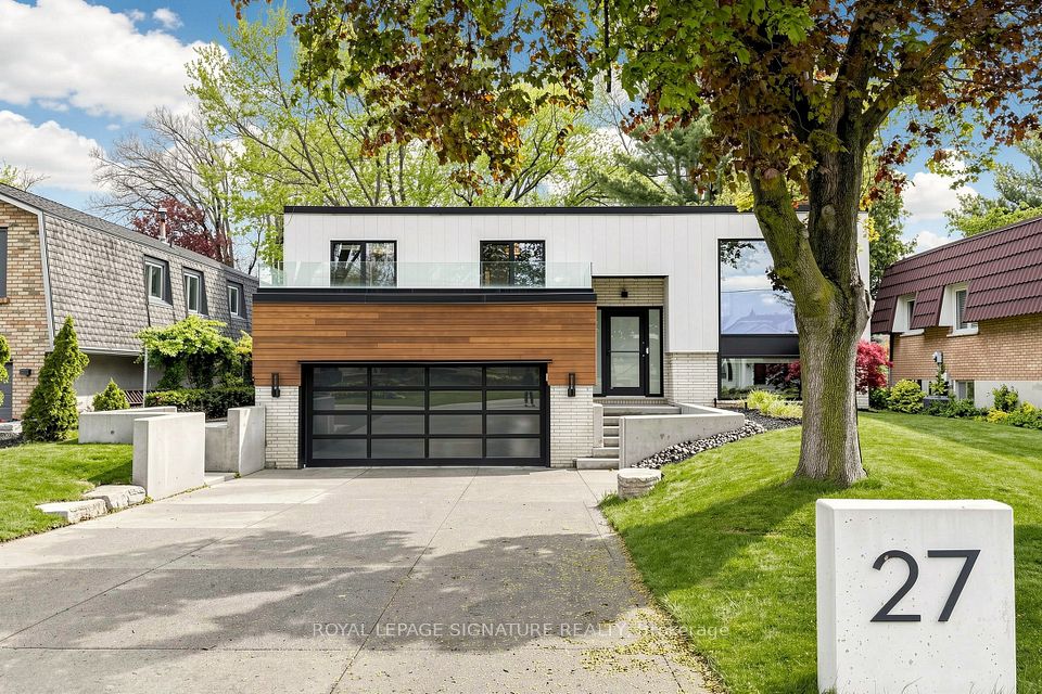 Detached at 27 Fairwood Place E, Burlington, ON L7T 2B7, Burlington