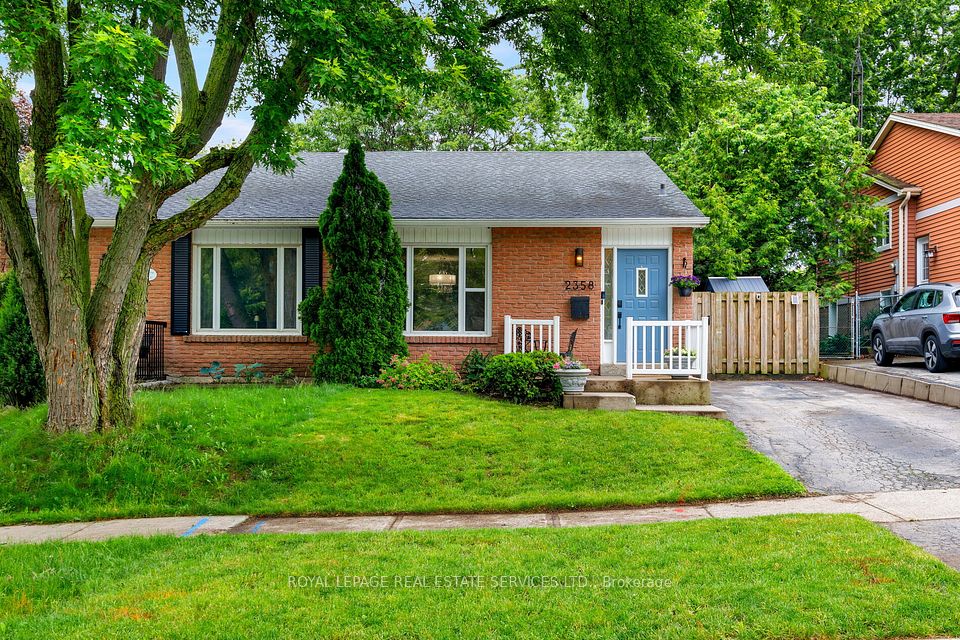 Semi-Detached  at 2358 Holyhead Drive, Burlington, ON L7P 3V3, Burlington