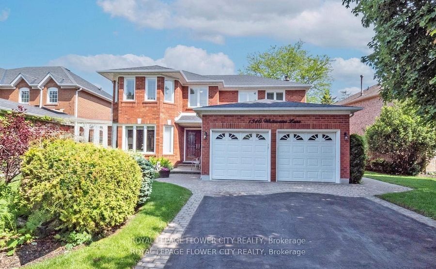 Detached at 1340 Whitewater Lane, Mississauga, ON L5V 1L8, Mississauga