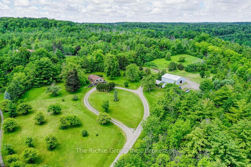 Detached at 13494 Tenth Line, Halton Hills, ON L7G 4S8, Halton Hills