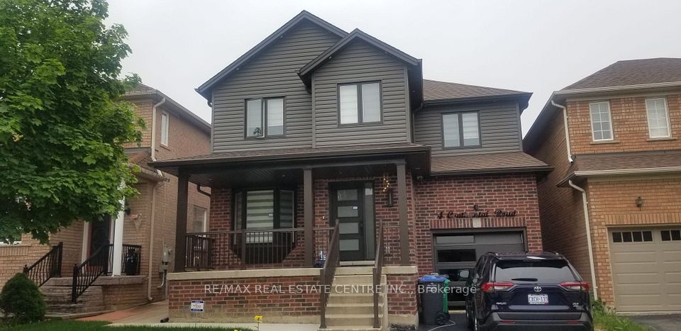 Detached at 4 Continental Road W, Brampton, ON L7A 2H5, Brampton