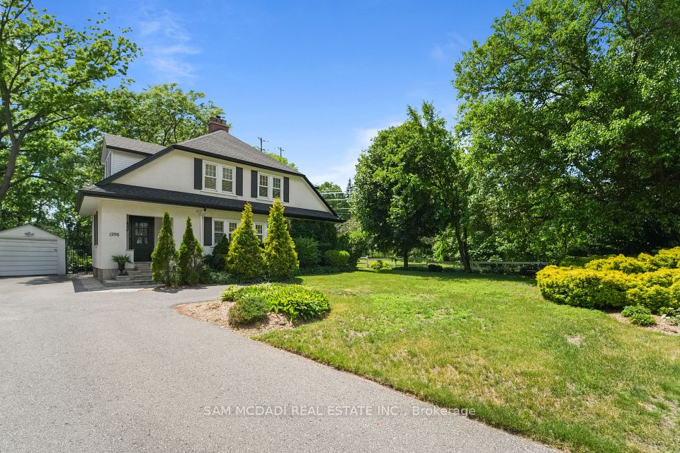 Detached at 1296 Clarkson Road N, Mississauga, ON L5J 2W3, Mississauga