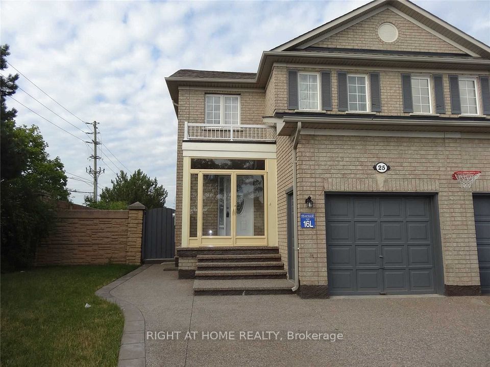 Semi-Detached  at 25 Lucio Court, Brampton, ON L6P 1K1, Brampton