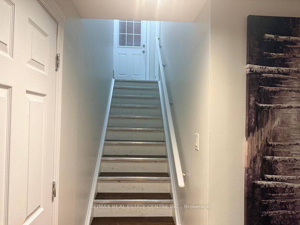 Detached at 148 Gardenbrooke Trail Basement, Brampton, ON L6P 3C9, Brampton